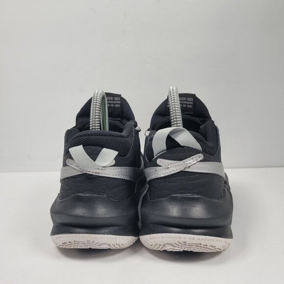 Nike Hustle D 10 Youth Basketball Sneakers Black & Silver CW6735-004 US Size 6Y - Picture 4 of 8